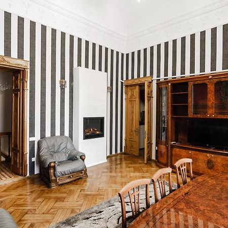 Katerynynska Street 3-Bedrooms Apartment Oldenburg Bagian luar foto