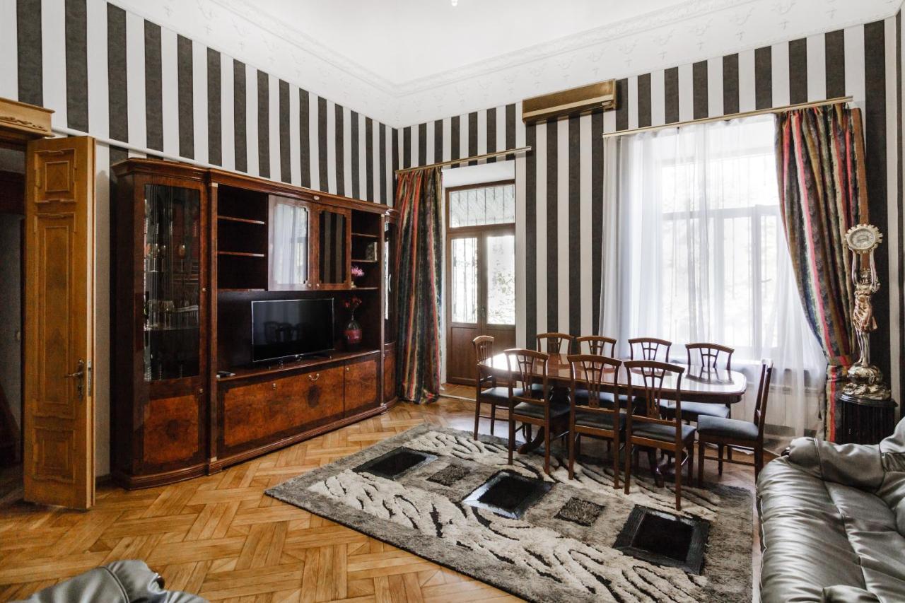 Katerynynska Street 3-Bedrooms Apartment Oldenburg Bagian luar foto