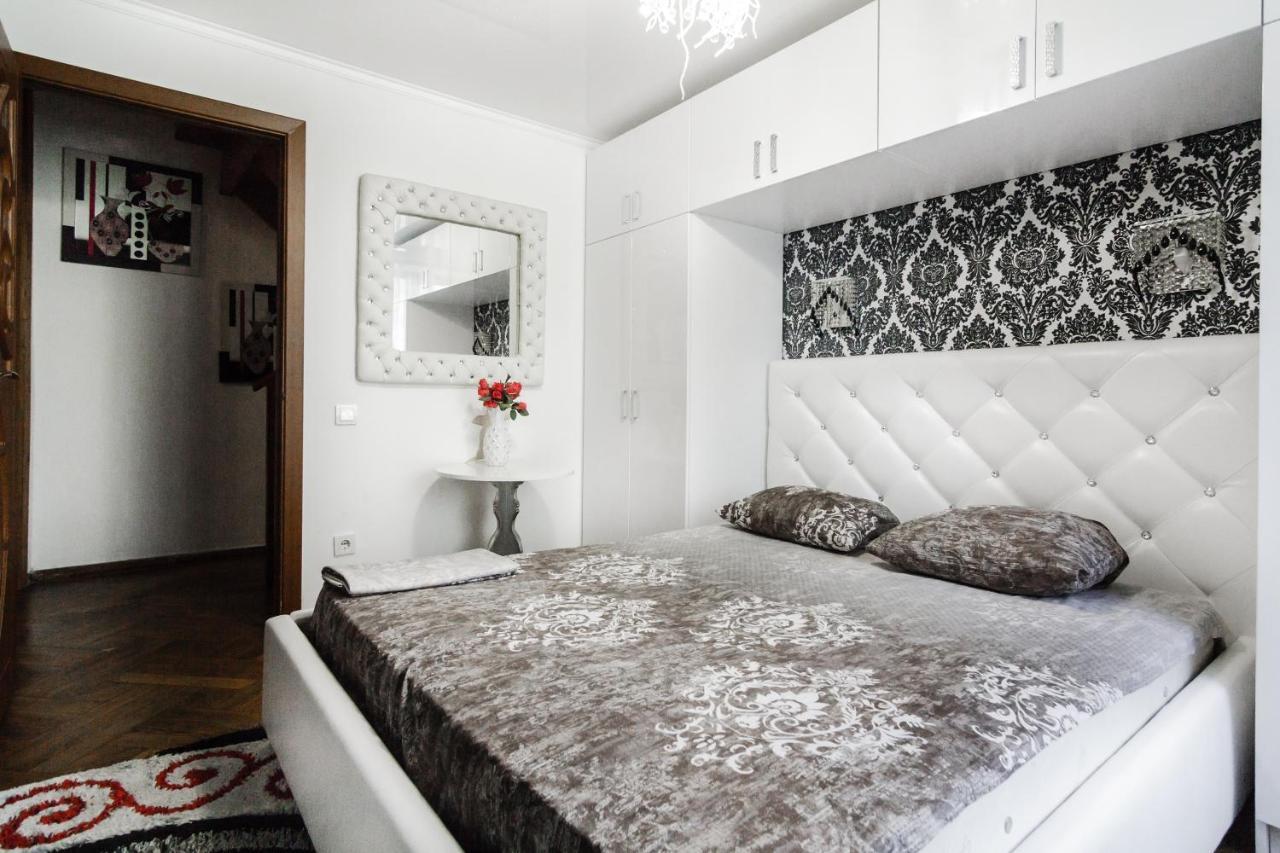 Katerynynska Street 3-Bedrooms Apartment Oldenburg Bagian luar foto
